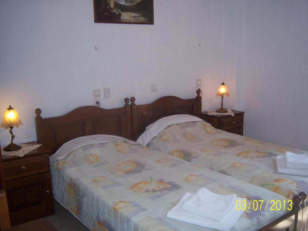 Smile Stella Studios Skopelos Town Room photo